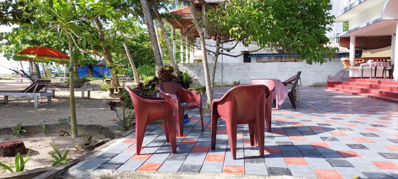 Marari Anna Beach Villa Mararikulam Exteriér fotografie