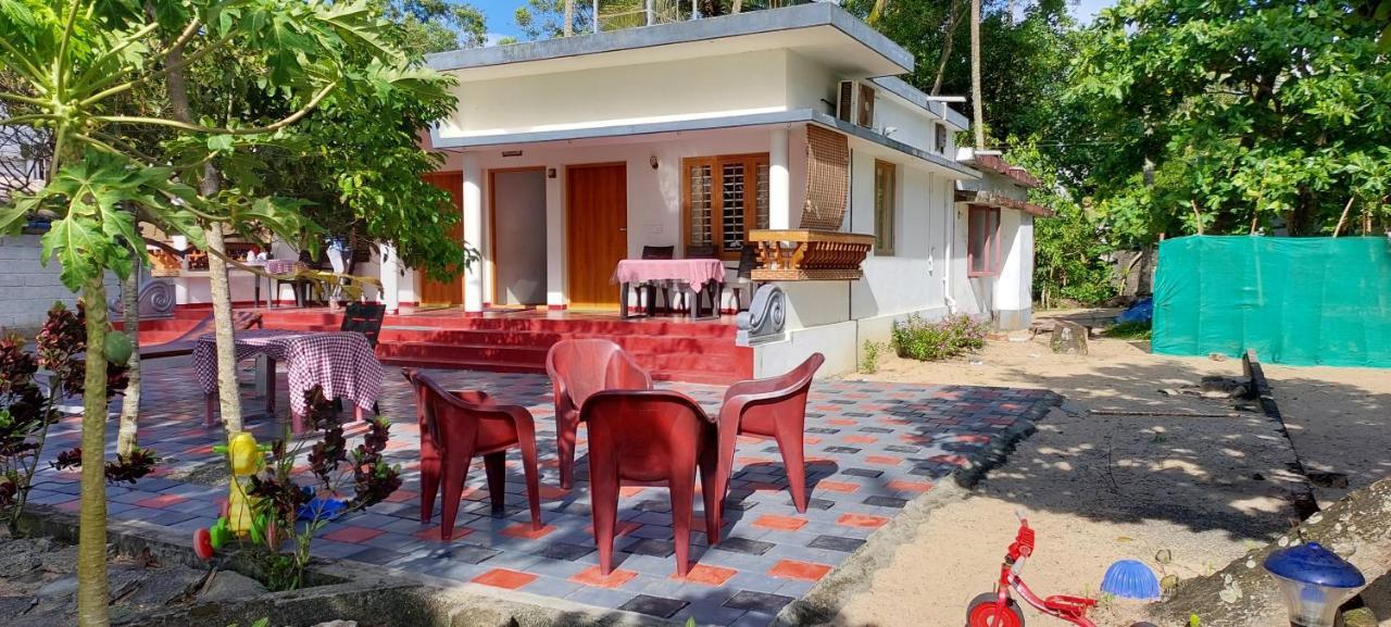 Marari Anna Beach Villa Mararikulam Exteriér fotografie